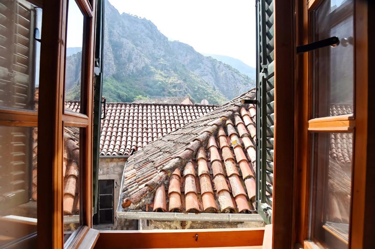 Cozy 2 Bedroom Apartment In Antique Bizanti Palace Kotor Exterior foto