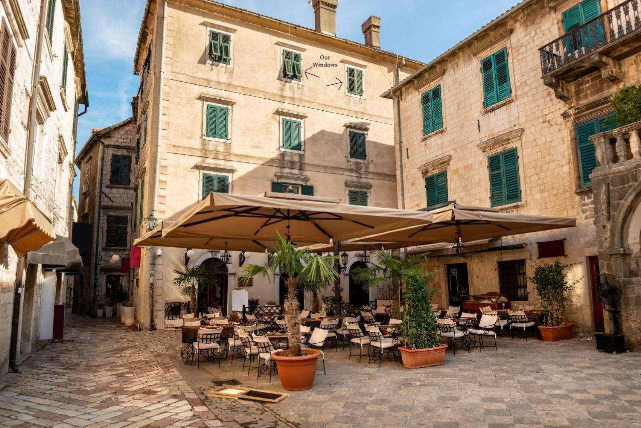Cozy 2 Bedroom Apartment In Antique Bizanti Palace Kotor Exterior foto